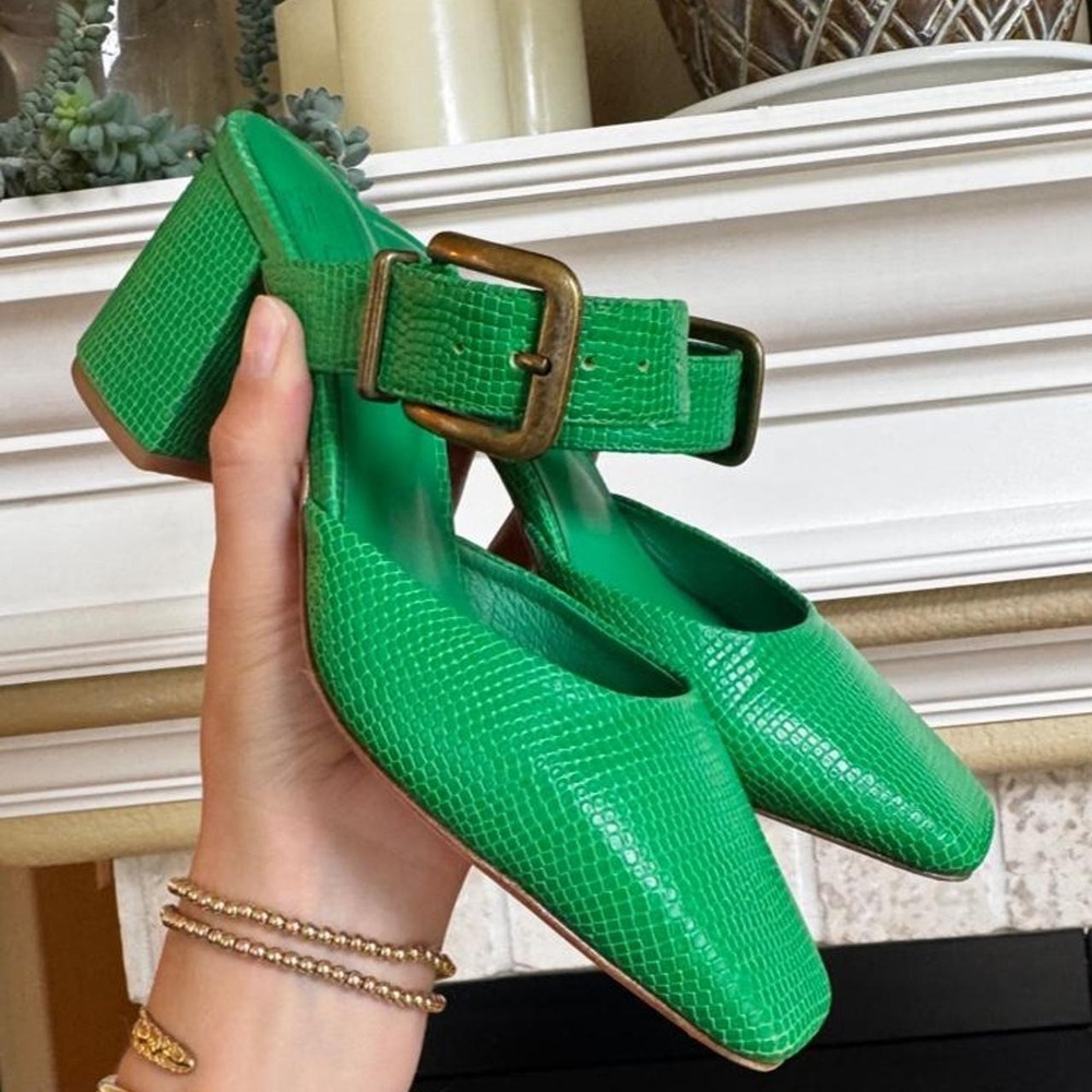 Charlotte Stone green snakeskin heeled mule chunky buckle size 7